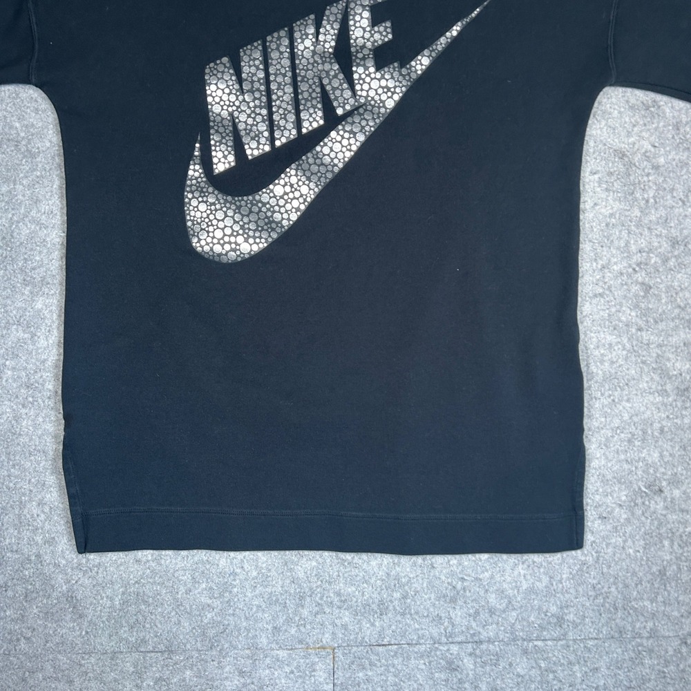 Nike Sweatshirt Women Medium Black Graphic Pullover Activewear Athleisure - Picture 3 of 16